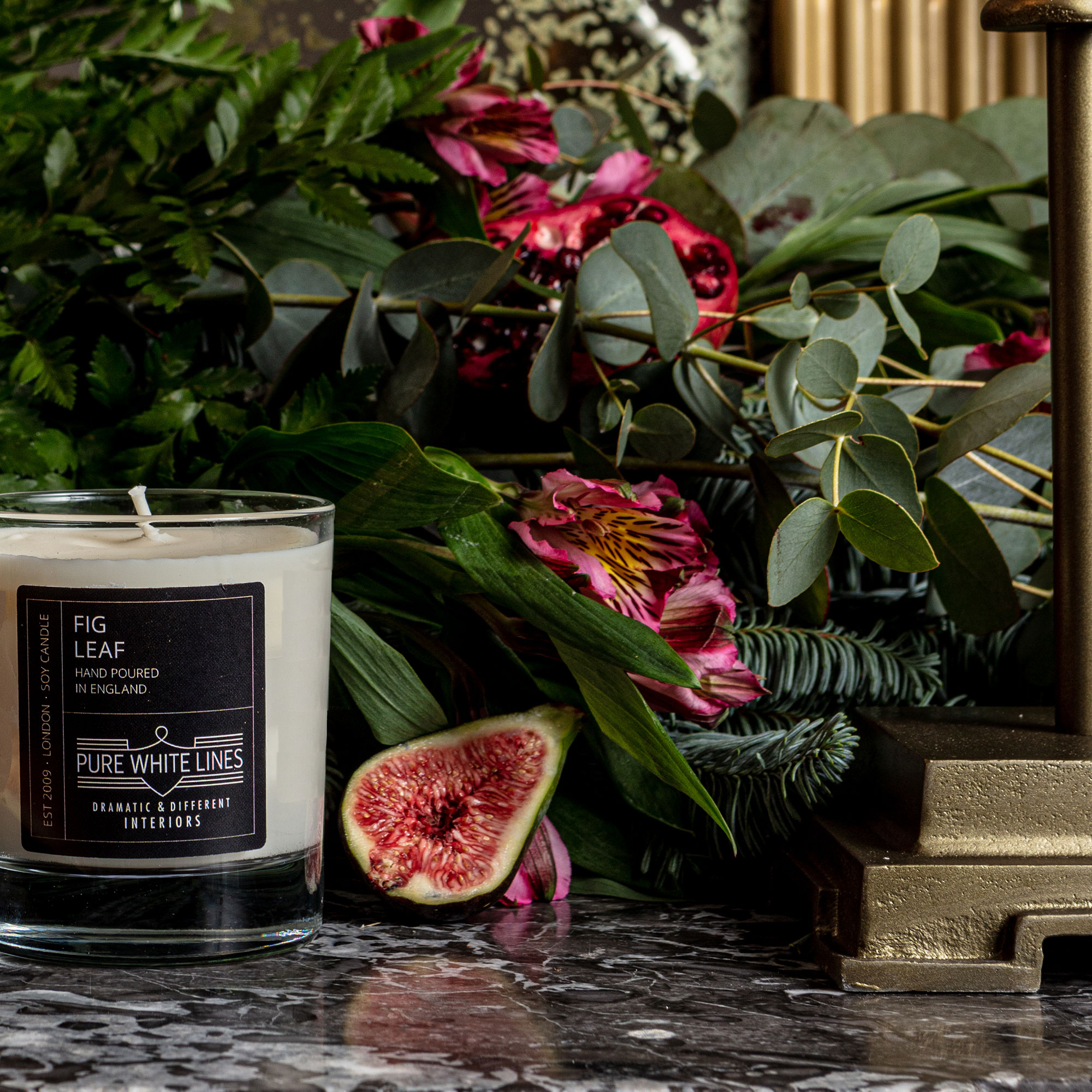 Fig Leaf Scented Candle - White Lines